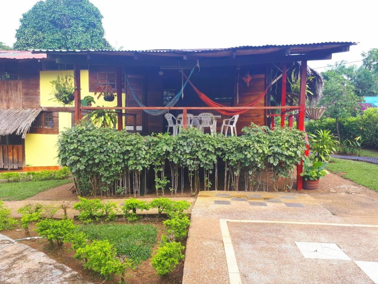 Posada Turistica Quenari Wii Mitu Exterior foto